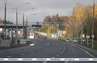 Кабмин Литвы принял решение закрыть на месяц автомобильную границу с Беларусью Кабмин Литвы принял решение закрыть на месяц автомобильную границу с Беларусью
