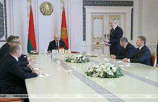 Александр Лукашенко поставил задачу до конца года реализовать не менее одного инвестпроекта в каждом районе