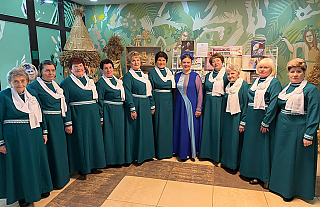 Народны хор ветэранаў выступіў на фестывалі ў Іўі