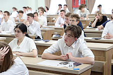 Поступай по-честному. Как в Беларуси организована и проходит вступительная кампания