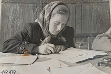 Свет у яе руках: крыніца сілы педагога з 40-гадовым стажам Алены Русецкай