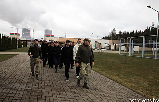 Островчанам вручили повестки в армию