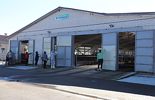 На субботнике «управленцы» трудились на МТК «Керняны»