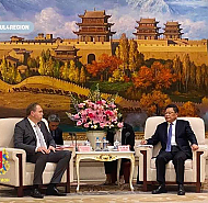 В городе Ланьчжоу состоялась встреча губернатора Гродненской области Владимира Караника с губернатором провинции Ганьсу Жэнь Чжэньхэ