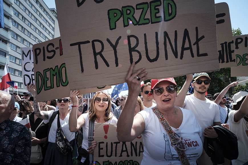 2023-06-04T000000Z_968235132_MT1NURPHO000992GZH_RTRMADP_3_POLAND-PROTEST.jpg
