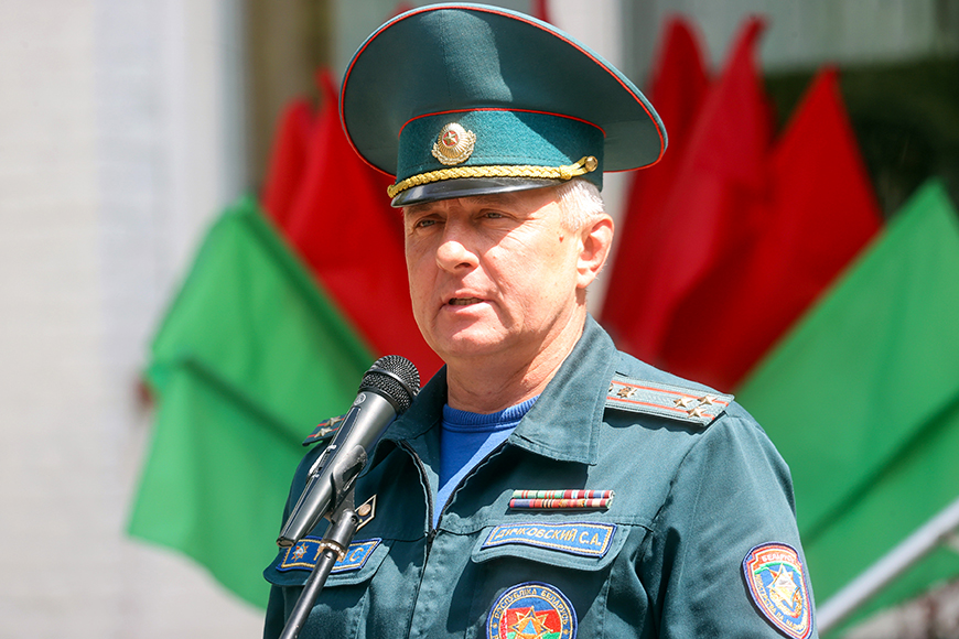 255983-07.jpg