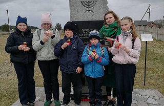 День осовбождения узников фашистких концлагерей вспоминали в библиотеках Островетчины